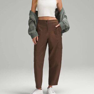 Women Lululemon Light Utilitech Cargo Pocket High-Rise Pant Java Size 29